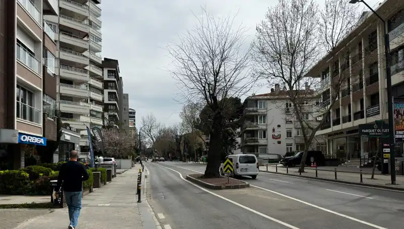 Kadıköy'deki Kazalarla Gündeme Gelen Tehlikeli Cadde