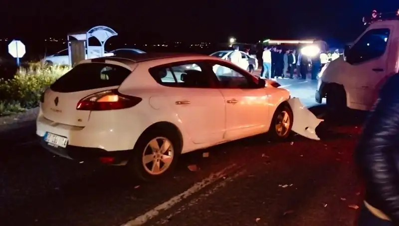 Kafa Kafa Çarpışma: Trafik Kazasında Bir Can Gitti, Yedi Yaralı