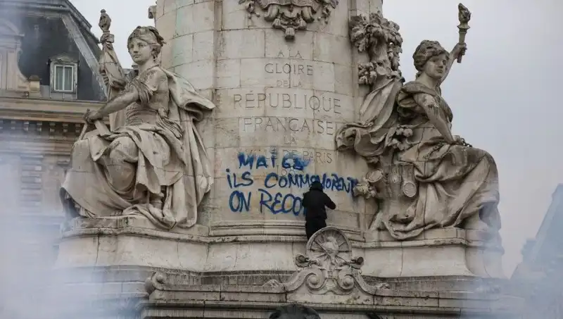 Paris Belediyesi'nden Grafiti Sanatına Savaş Açan Yeni Önlemler