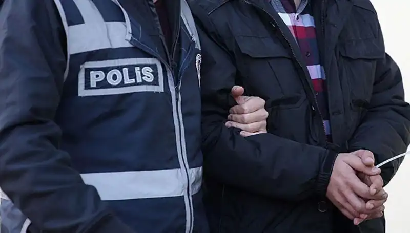 Uyuşturucu Ticareti Yapan Şebekelere Büyük Darbe: Operasyonda 25 Kişi Tutuklandı