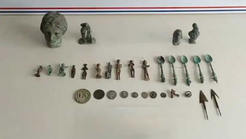 Roma Dönemine Ait Tarihi Eserler Ele Geçirildi: Kültürel Mirasın Korunması İçin Önemli Bir Adım