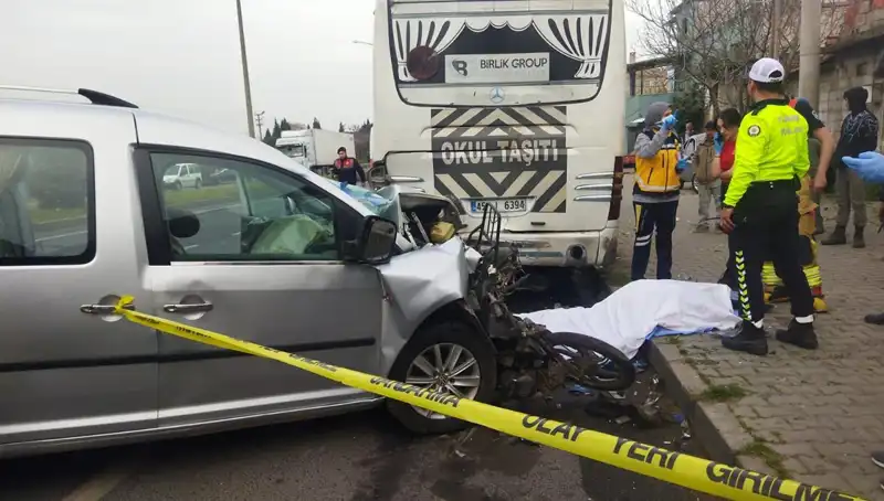 Manisa'da Korkunç Kaza: Bir Kişi Hayatını Kaybetti, Diğeri Yaralı