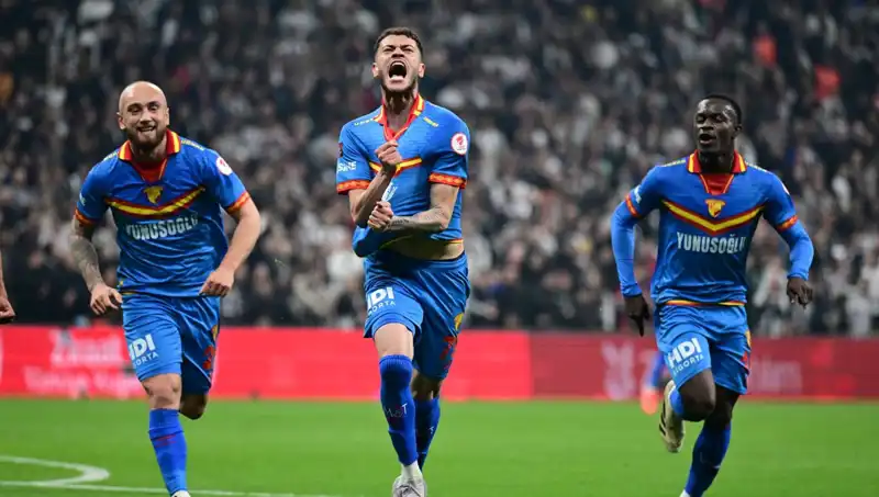 Göztepe, 100'üncü Yılda Tarihi Bir Galibiyet Elde Etti!