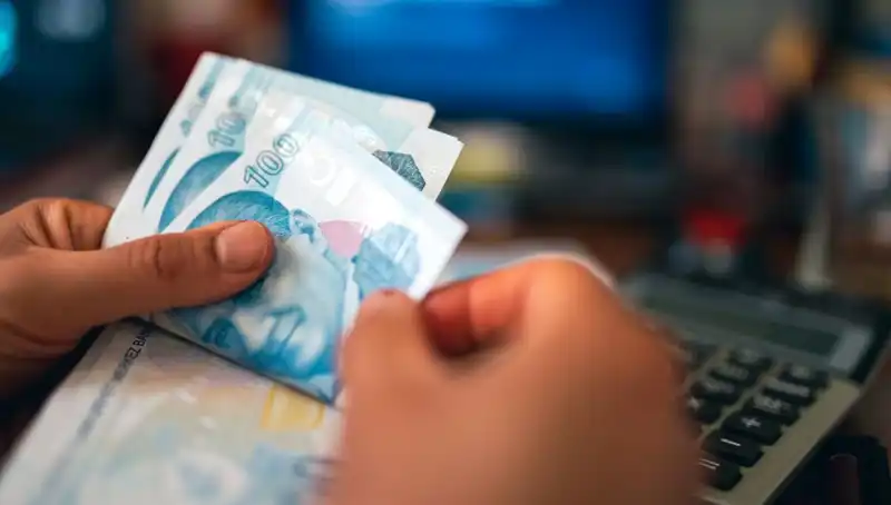 Esnaflar Kira Stopajında İndirim Talep Ediyor: Ekonomik Kriz Derinleşiyor