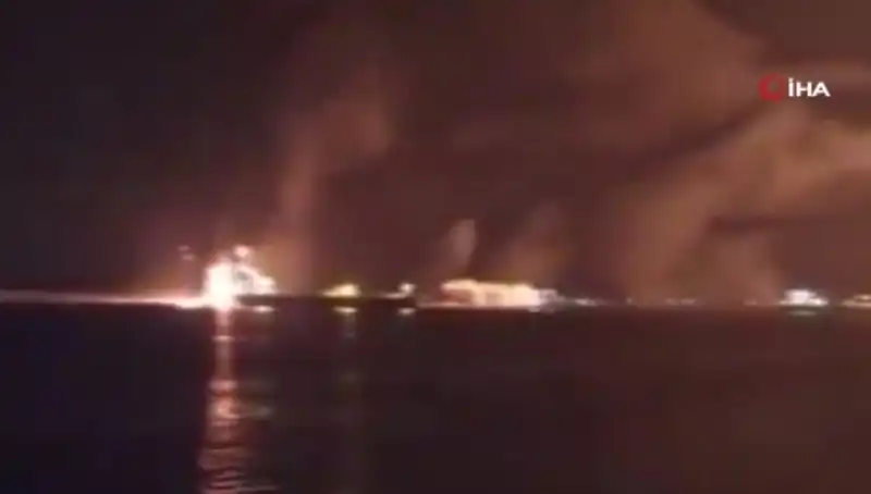 Yemen'deki Yakıt Limanına Yapılan Saldırının Ardındaki Gerçekler