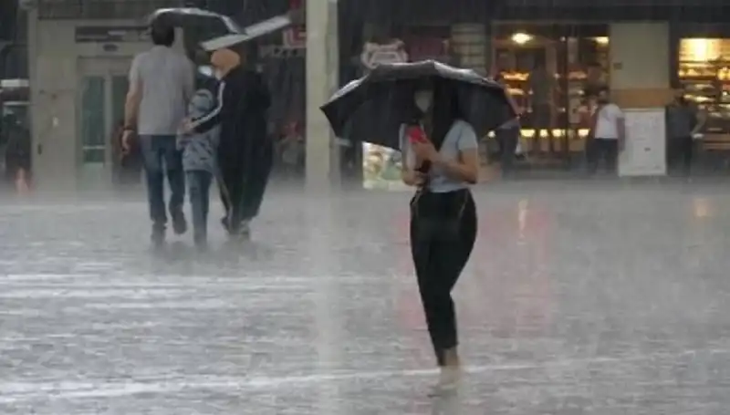 Marmara Bölgesi'nde Hızla Gelen Serin Hava ve Yağış Uyarıları