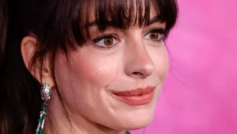 Hollywood'un En Korkunç Estetik Trendi: Ölü İnsan Derisi Enjeksiyonu