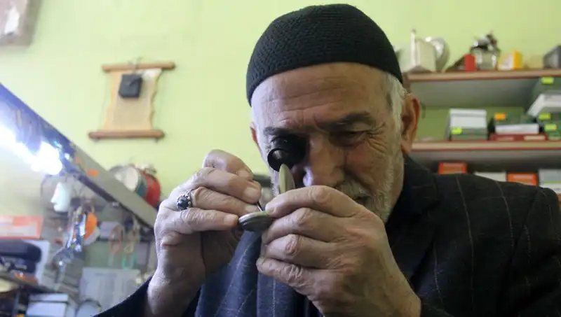 Yarım Asırlık Zaman: 20 Metrekarede 58 Yıldır Çalışan Usta