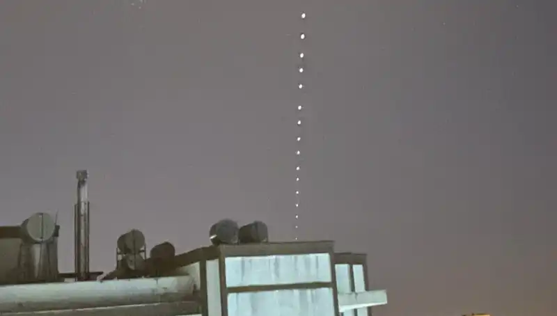 Adana Gökyüzünde Starlink Işıkları: Geceyi Aydınlatan Teknoloji
