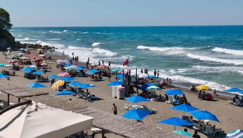 Akçakoca'da Denizde Sıkı Yasağının Nedeni Nedir?